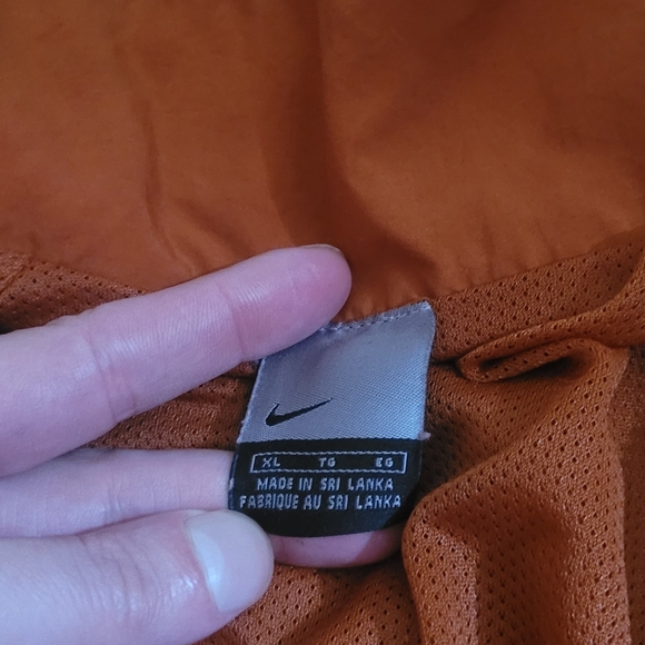 Vonage 90s Nike Track Suit - Picture 12 of 13